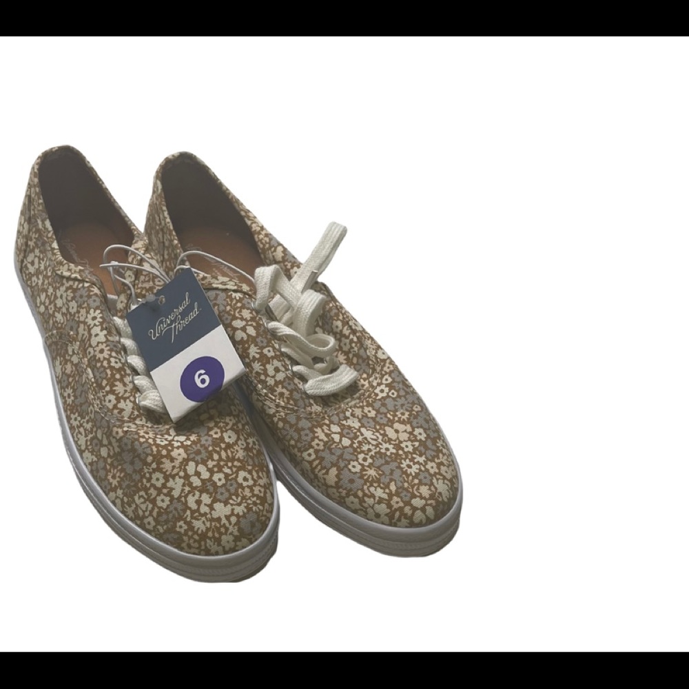 New* Universal Thread Floral Sneakers